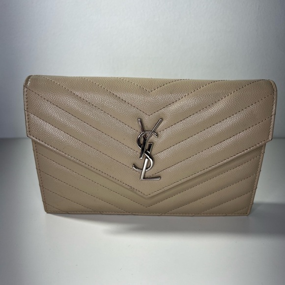 Saint Laurent YSL Cassandre Envelope WOC Wallet on Chain Leather Bag Purse - Picture 3 of 11